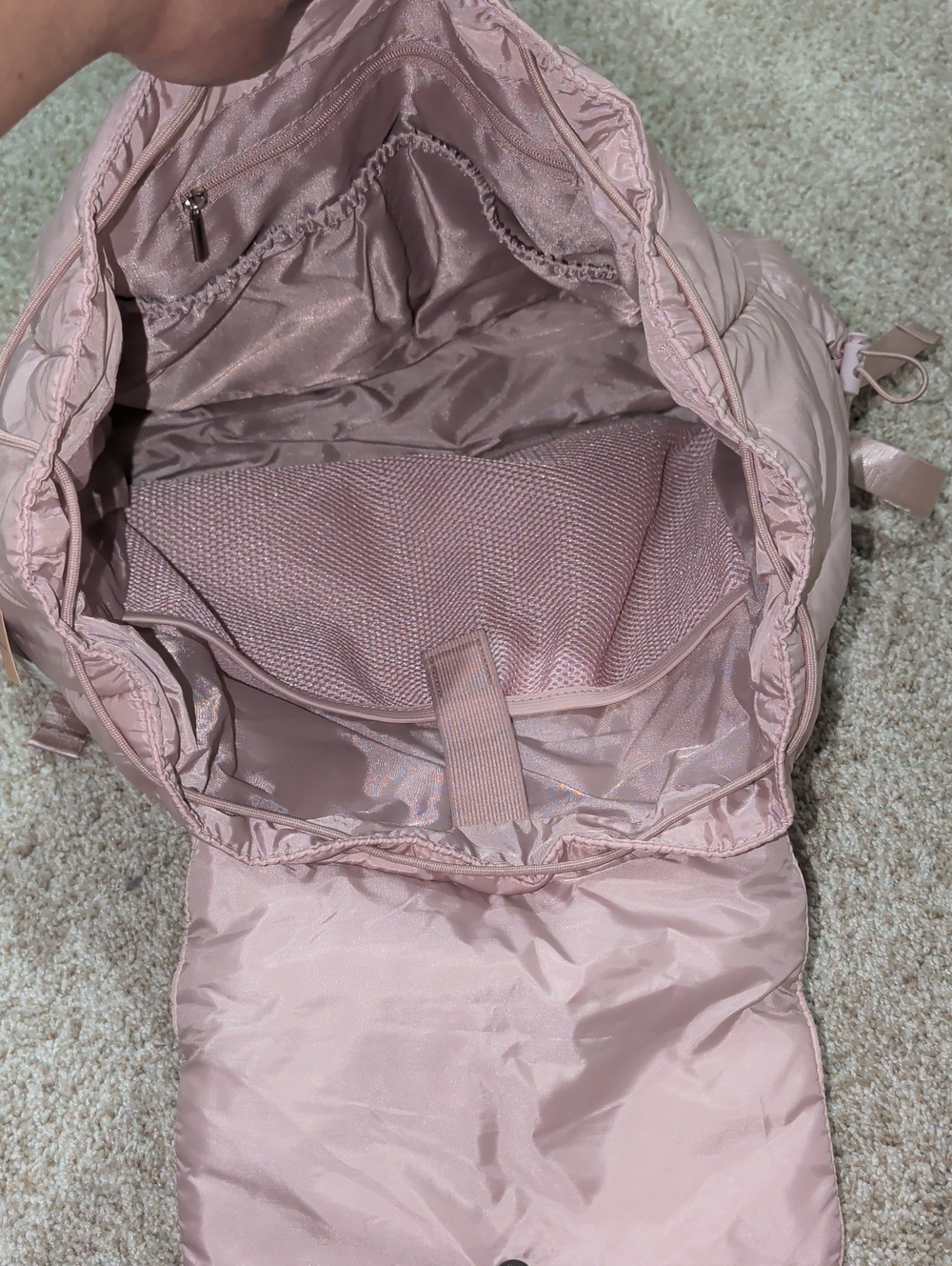 Blogilates Mini backpack & Water Bottle Sling - Picture 7 of 7